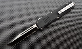 Автоматический нож Benchmade