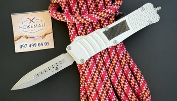 Microtech Custom Scarab CF Inlay