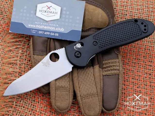 Нож Benchmade Griptilian 550