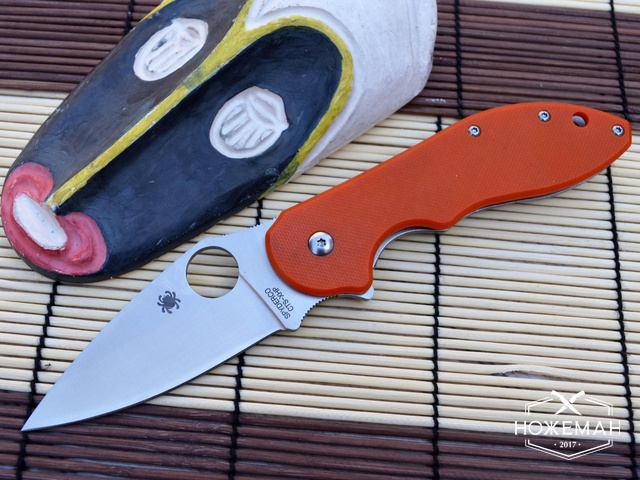 Складной нож Spyderco Domino