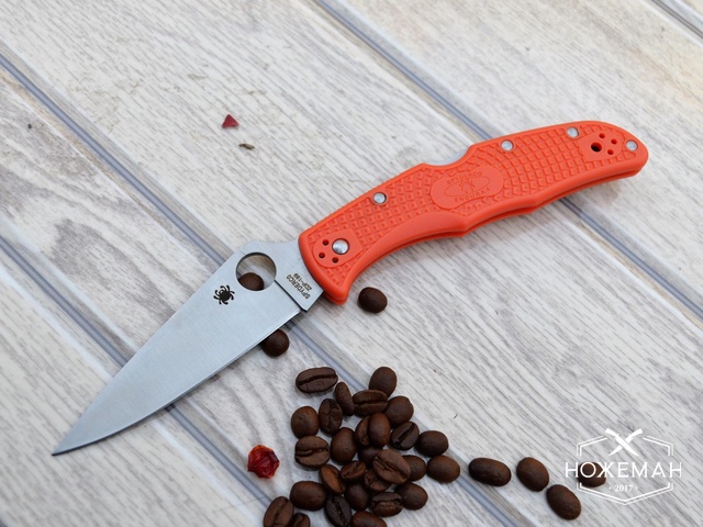 Нож Spyderco Endura C10 orange