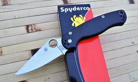 Уцінка(вертикальний люфт) Складной нож Spyderco Para-Military 2 C81 carbone