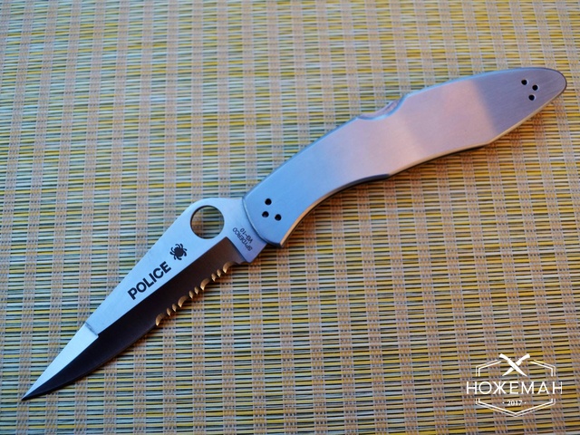 Складной нож Spyderco Police Serrated C07HS