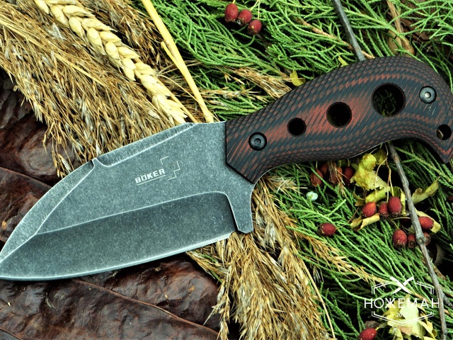 Охотничий нож Boker