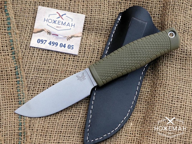 Шкуросъемный нож Benchmade