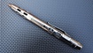 Тактическая ручка с фонариком Laix T02