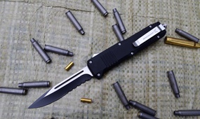 Выкидной нож Benchmade Turmoil serrated