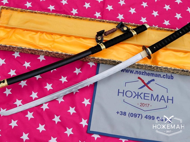 Японский самурайский меч